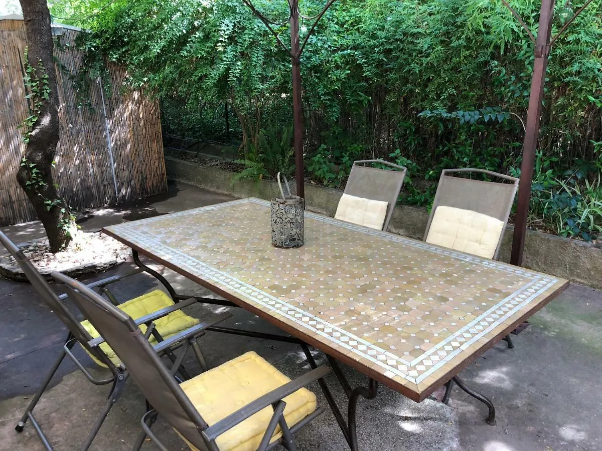 Appartement **** Beau T2 de 40 m2, jardin de 70m2, au calme, à 50 mètres de la plage Le Pradet