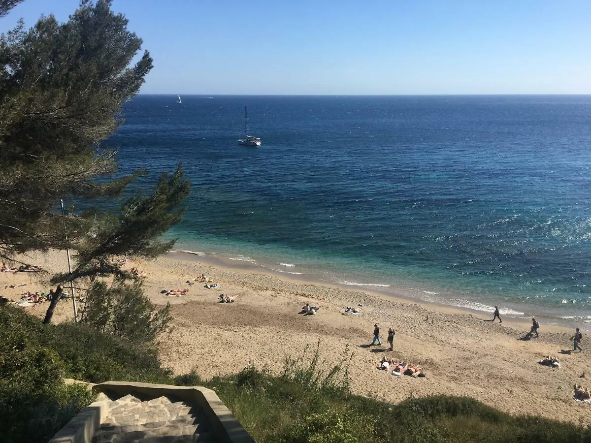 Appartement **** Beau T2 de 40 m2, jardin de 70m2, au calme, à 50 mètres de la plage Le Pradet
