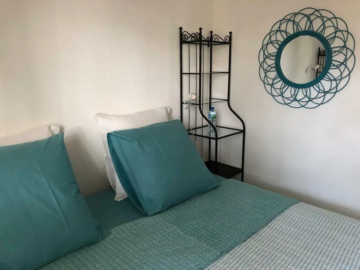**** Beau T2 de 40 m2, jardin de 70m2, au calme, à 50 mètres de la plage Le Pradet Appartement