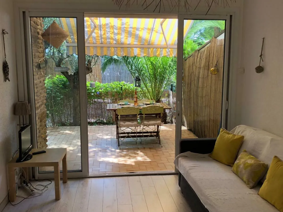 **** Beau T2 De 40 M2, Jardin De 70M2, Au Calme, A 50 Metres De La Plage Le Pradet